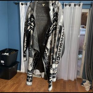 Beautiful Long Cardigan with Hoodie 14th Union 3X